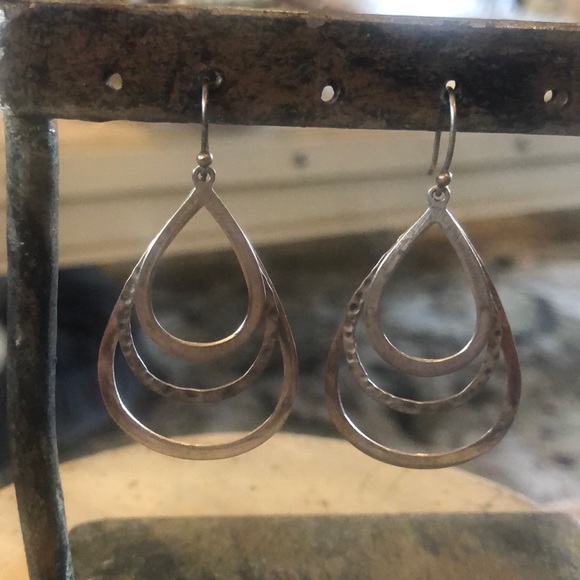 Silpada Jewelry - Beautiful Silpada Triple Teardrop Earrings Silpada Jewelry - Beautiful Silpada Triple Teardrop Earrings